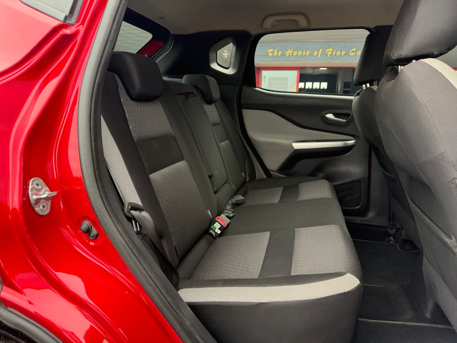 WhatsApp-Image-2026-04-23-at-13.12.31-2