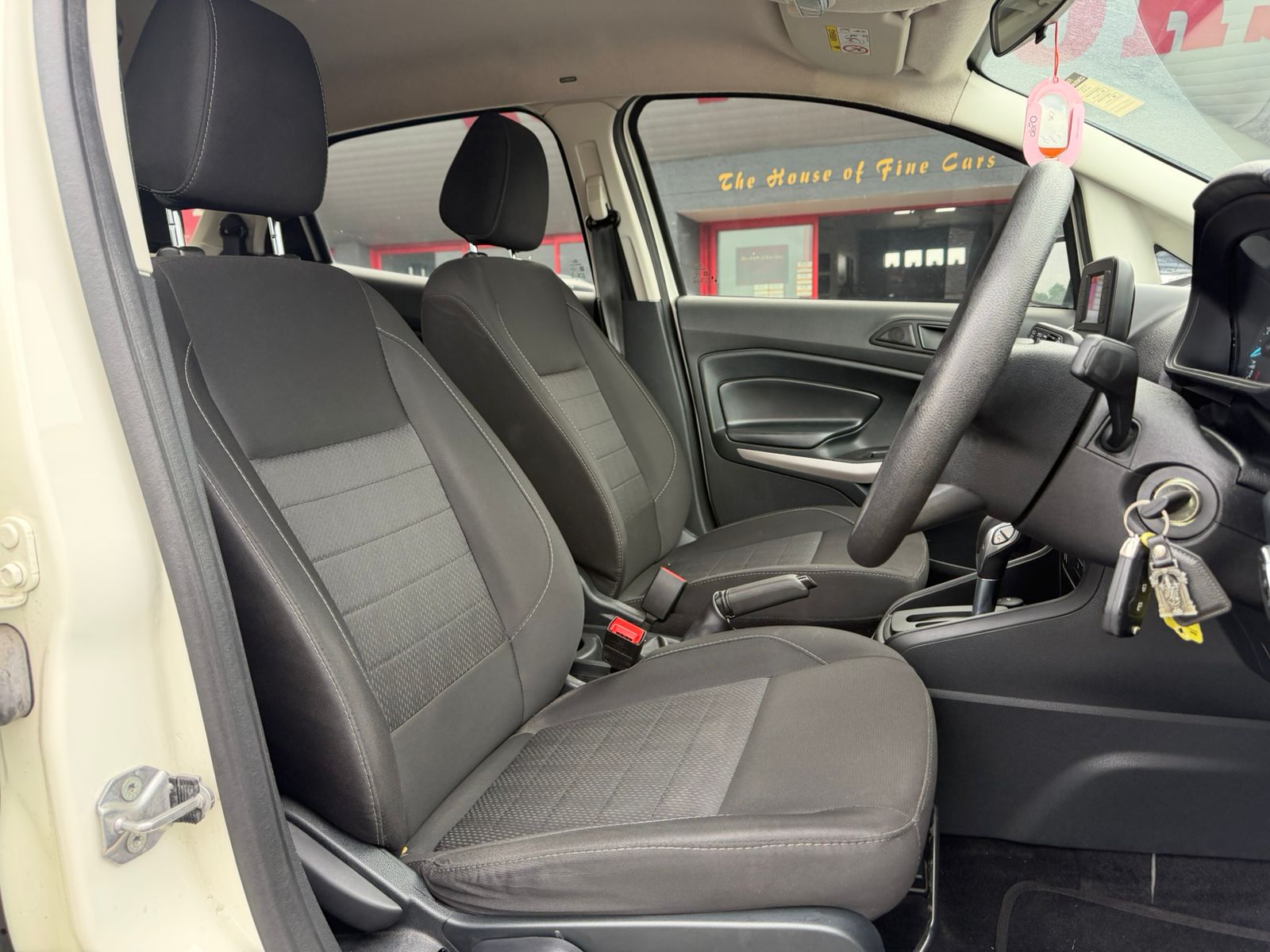 WhatsApp-Image-2026-04-23-at-13.17.39